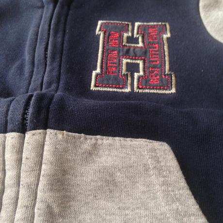 Mikinka s pismenom "h", lupilu,74