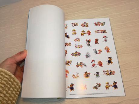Paw patrol 1000 sticker book nsp19, 