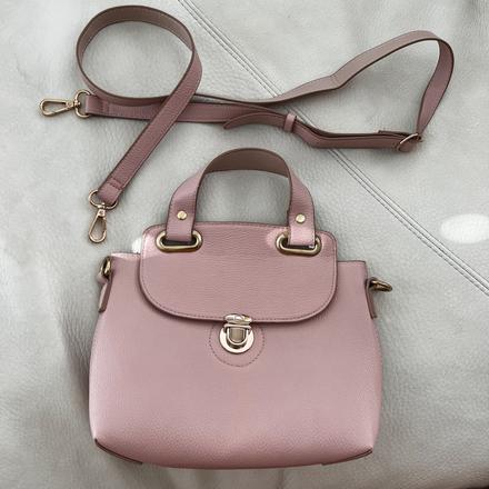 Detská kabelka s odnímateľným popruhom,