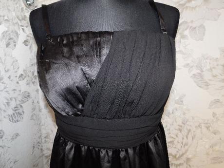 Pekne slavnostne saty, gina,38