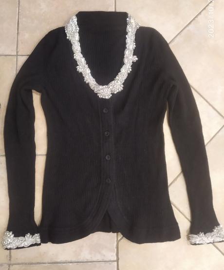 Damsky strasovy svetrik, m