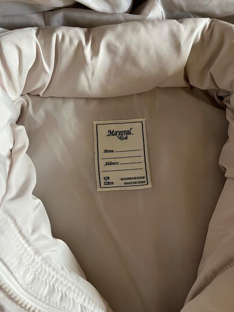 Teplá bundička mayoral s kožušinkovou kapucňou, mayoral,122