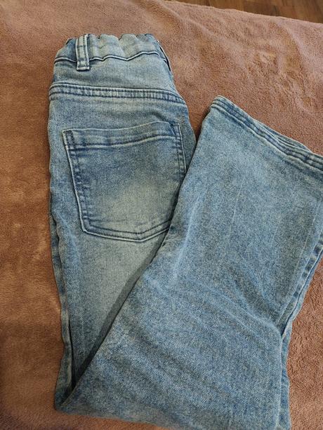 Rifle so srdiečkami, sinsay,134