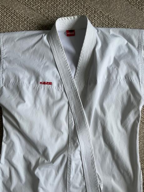 Kimono kaze surikata, 170