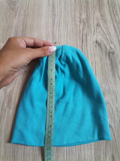 Uni prechodná čiapka, 