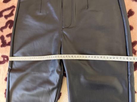 Koženkové nohavice zara veľ.m, veľmi dobrý stav, l, zara,m