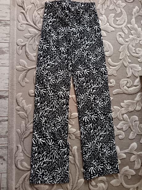 Ľahké padavé nohavice, m