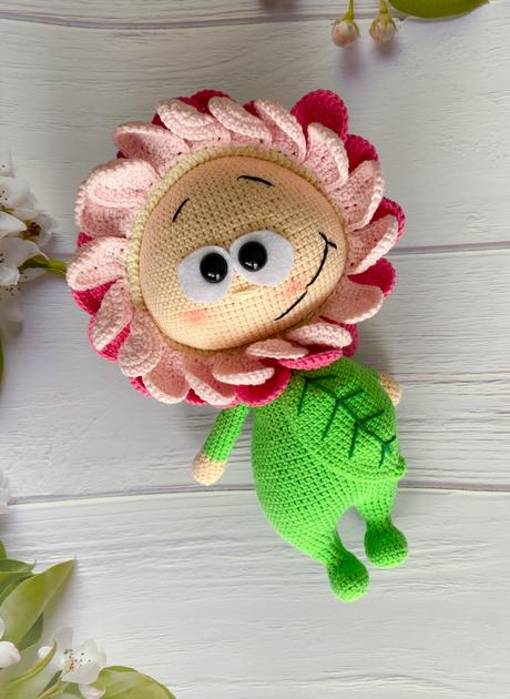 Háčkovanà bábika bonie,