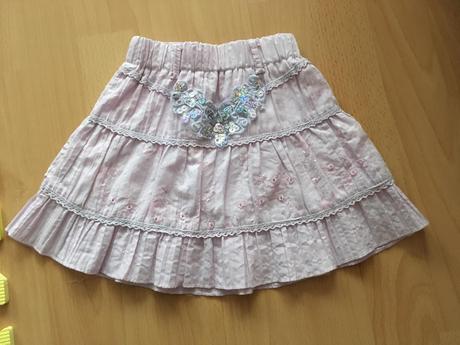 Sukna s flitrami, 98