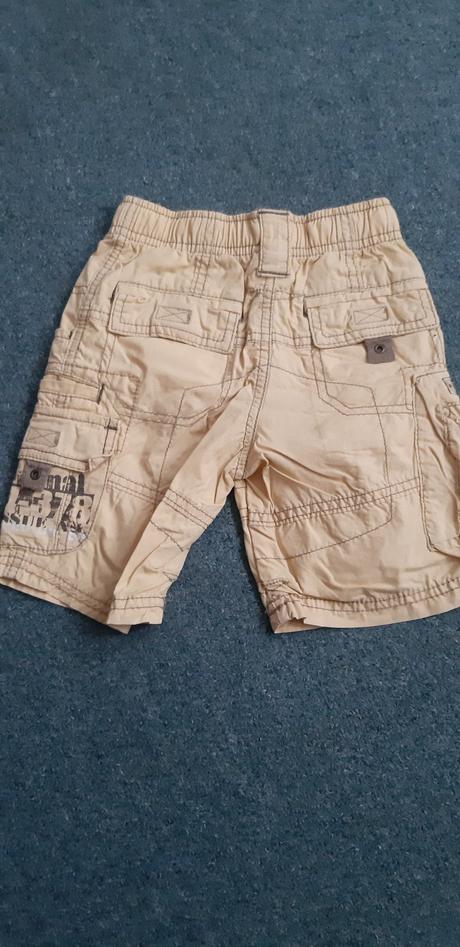 Šortky, next,80