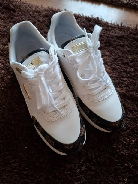 Sneakers guess, guess,39