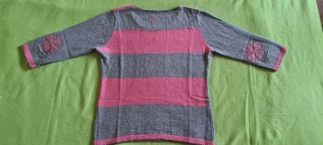 Jemný svetrík štvorlístky, s