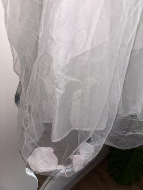 Družičkovske/na 1.sv.prijimanie tigerlily, 134