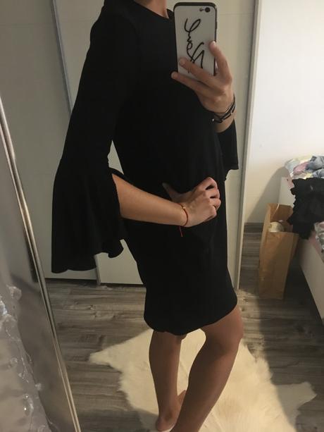 Bershka šaty s volanovym rukavom, bershka,xs