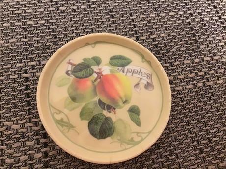 Mala plastová tacka,