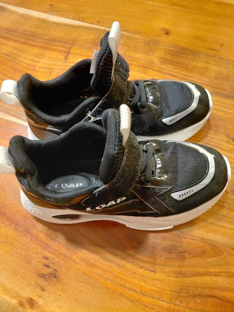 Tenisky super stav, loap,35