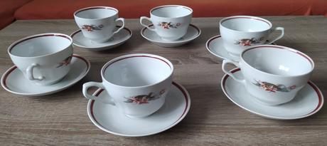 Šálky s tanierikmi, 