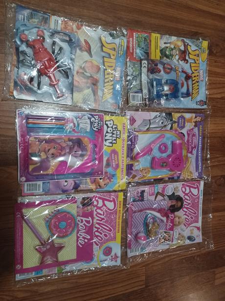 Predam destke časopisy aj s.hračkou, 