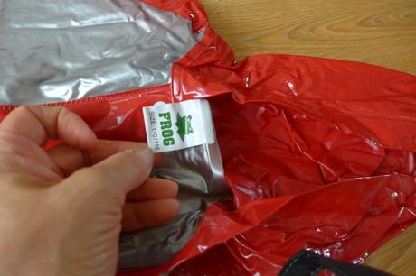 Pršiplášť, frog,116