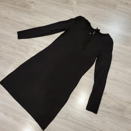 M pletene saty s viazaním na krku, m