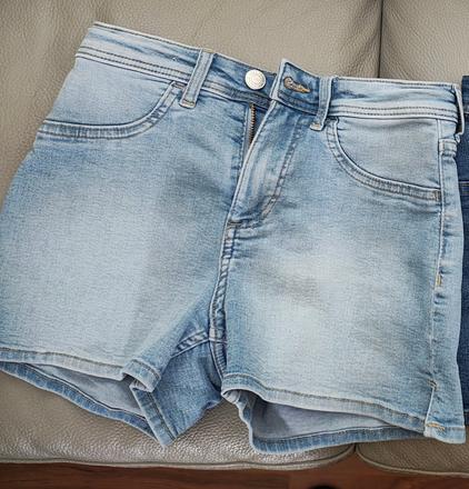 Dievčenské riflové šortky, veľ. 146, zn. hm, h&m,146