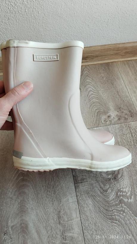 Gumáky bergstein, bergstein,32