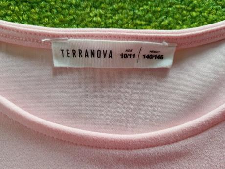 Ružové šaty, terranova,140