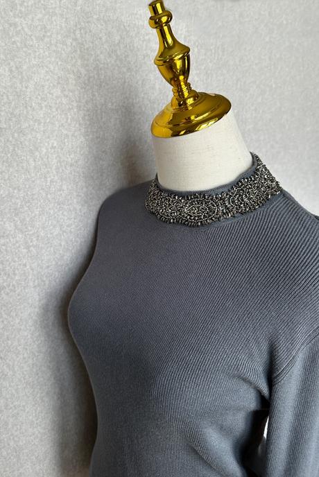 Luxusný pulóver s gorálikovým golierom, m