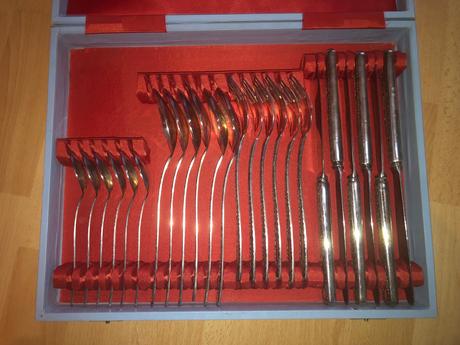 Sada retro príborov, 