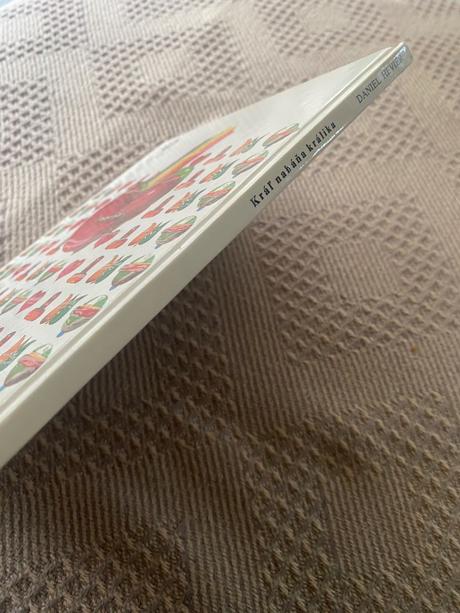 Stará retro kráľ naháňa králika daniel hevier, 