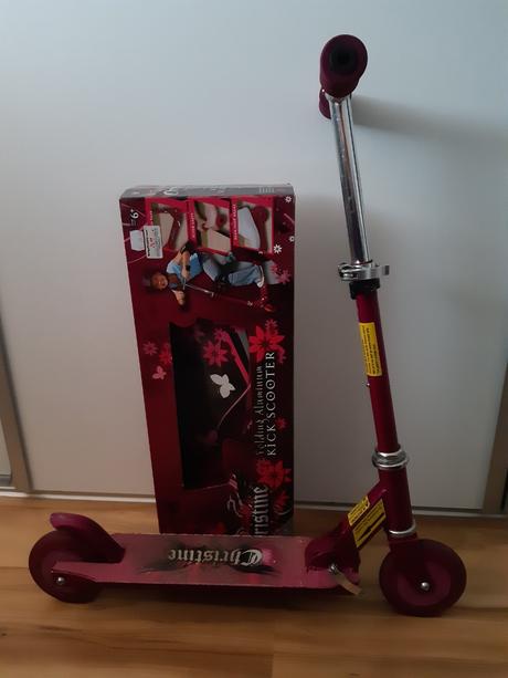 Fialova kolobezka od 6r.+orig.krabica, 