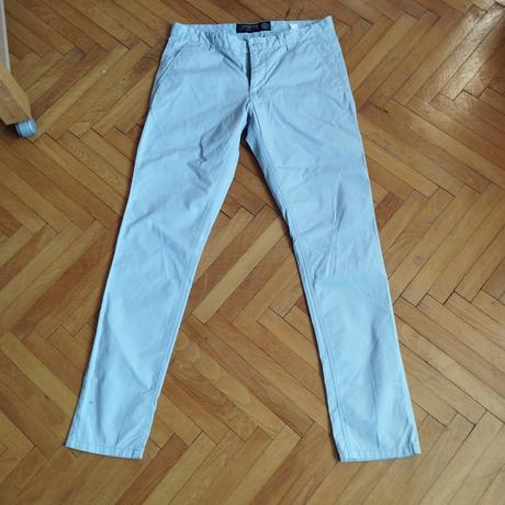 Nohavice, reserved,32