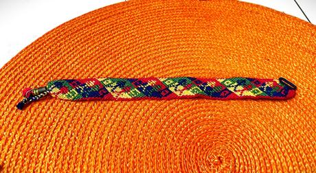 Tkaný etno náramok,