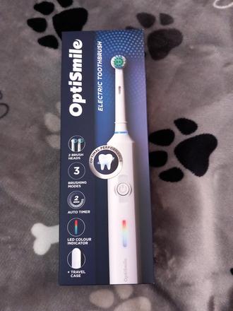 Elektrická zubná kefka,