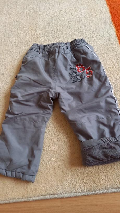 Sede zateplene sustuak.nohavice, 92