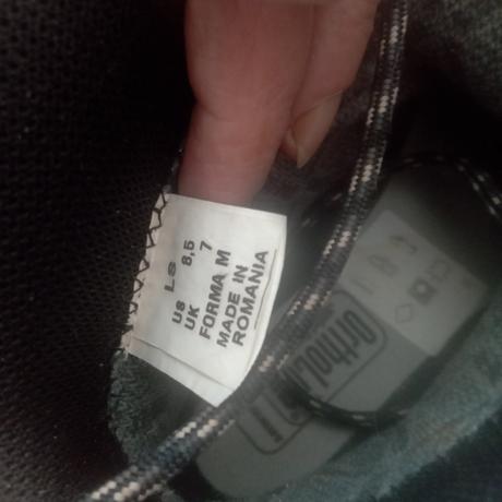 Mamut turisticke topánky, 40