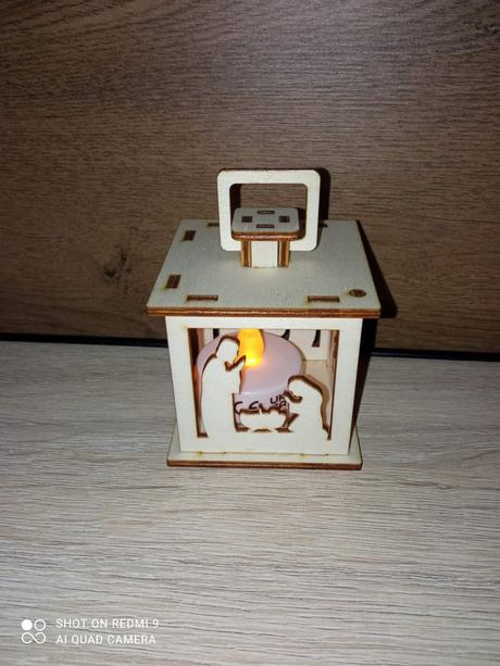 Dreveny svietiaci betlehem, 