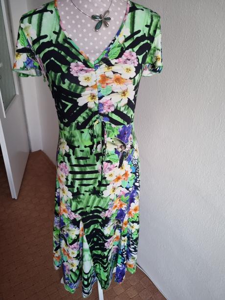 Farebné elastické šaty 36, 36