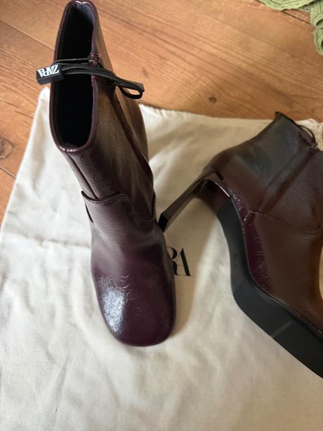 Zara ..bordovo hnede kotnikovw topanky, zara,40