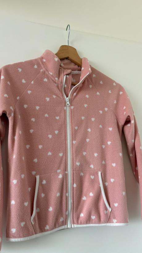 Mikinka so srdiečkami, sinsay,140