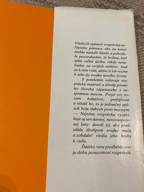 Nádherná stará retro kniha krása nevídaná 1983,