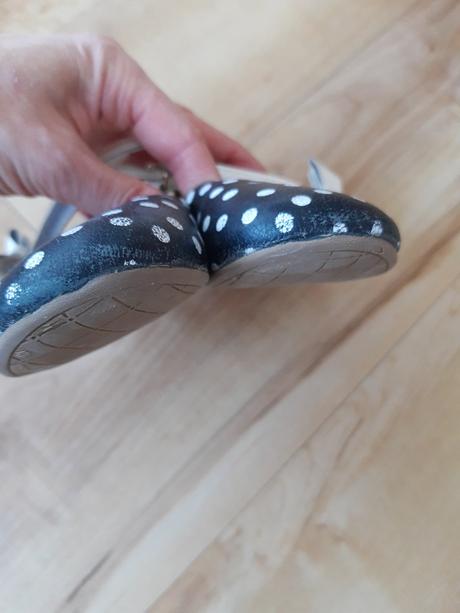 Dievčenské sandálky, 25