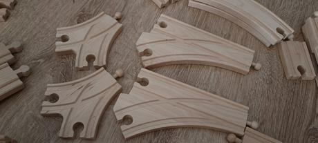 Drevená vláčiková zostava 76 ks, zn.carousel, 