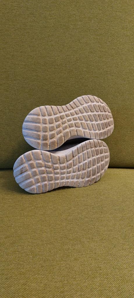 Tenisky adidas, adidas,23