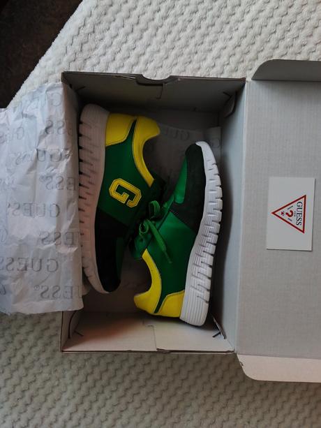 Tenisky zn.guess č.37, guess,37