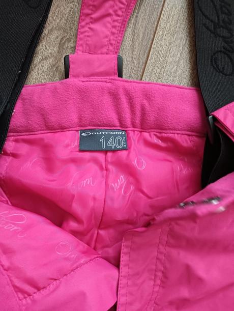 Otepľovačky dievčenské, 140