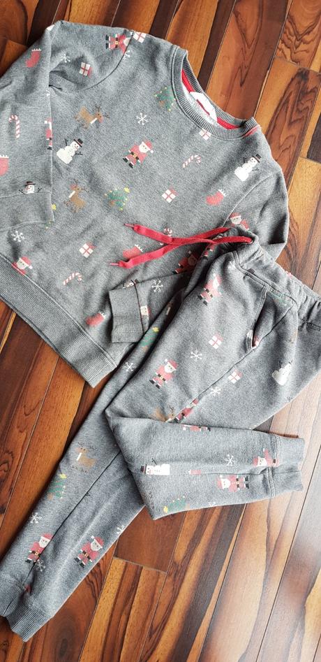 Vianocny kompletik h&m 134/140, 140