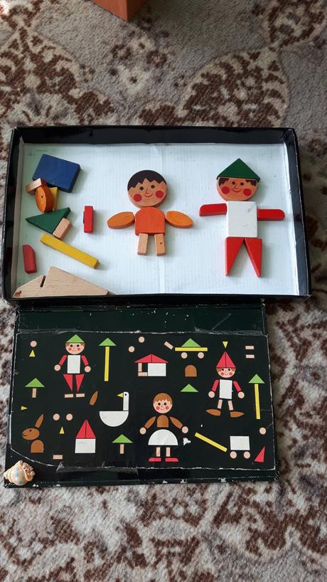 Stara retro magneticka hra, 