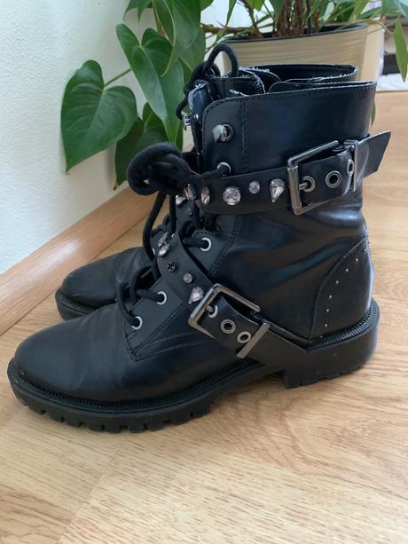 Čierné čižmy, stradivarius,38