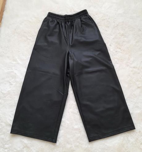Koženkové nohavice pull & bear, s